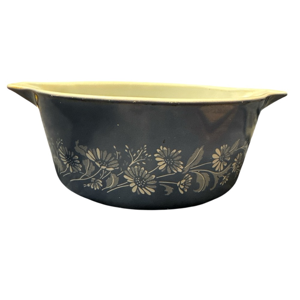 Pyrex Colonial Mist 2 1/2qt Casserole 475-B (no lid)